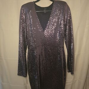 Forever 21 Pink Sequin V-Neck Long Sleeve Dress
